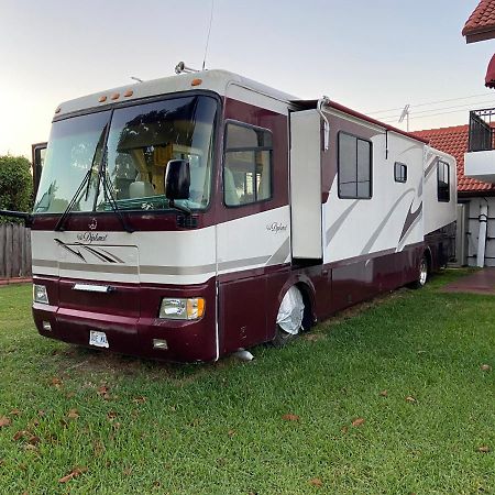 Remodeled And Comfortable Rv - Free Parking Miami Bagian luar foto
